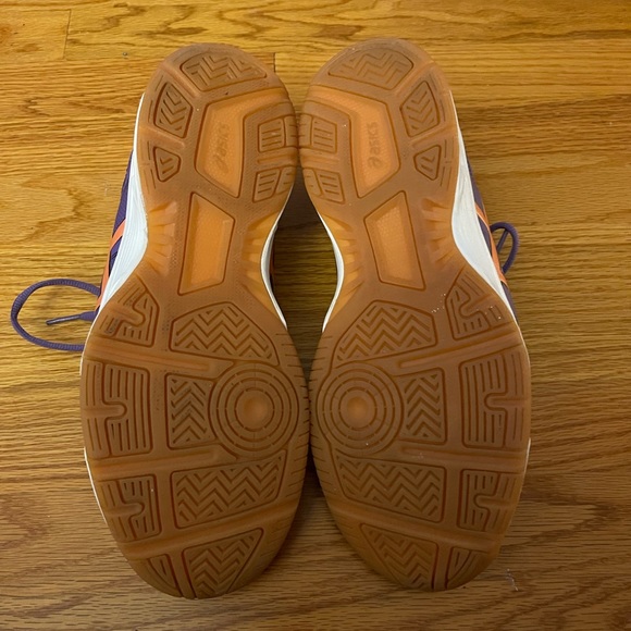 ASICS Volleyball Shoes - Picture 2 of 3